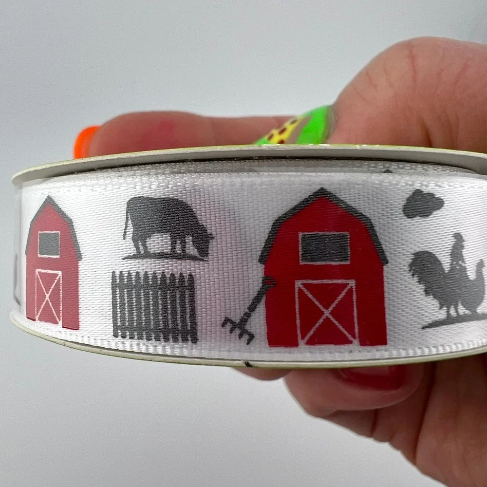 Farmhouse Ribbon Barn Farm Animals 5/8